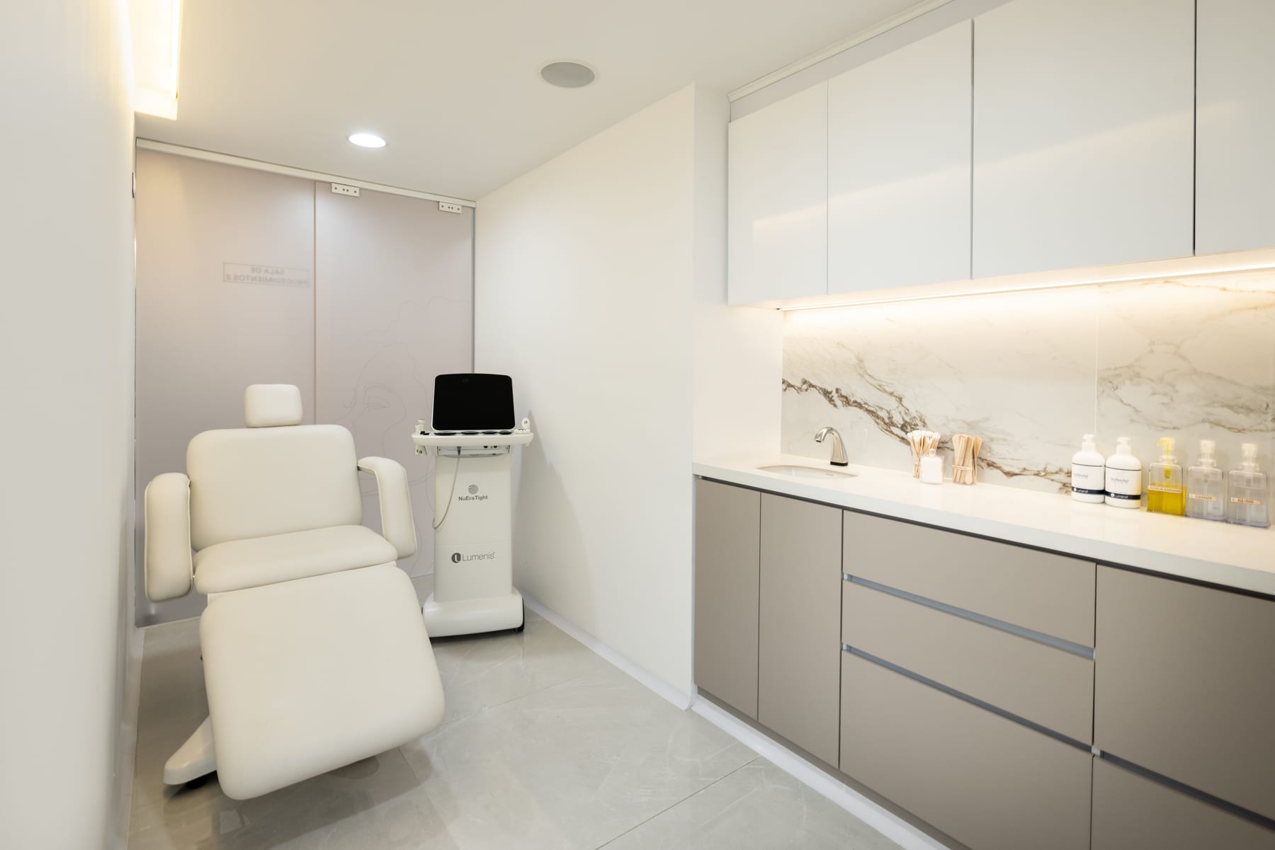 Sala de procedimientos con NuEra Tight