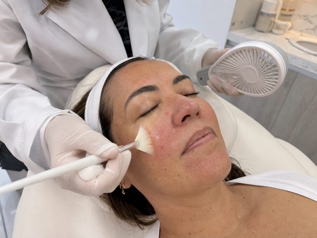 Consultation room of Dr. Urbani, physician specialized in sensitive and reactive skin, at IKI Skin Experts