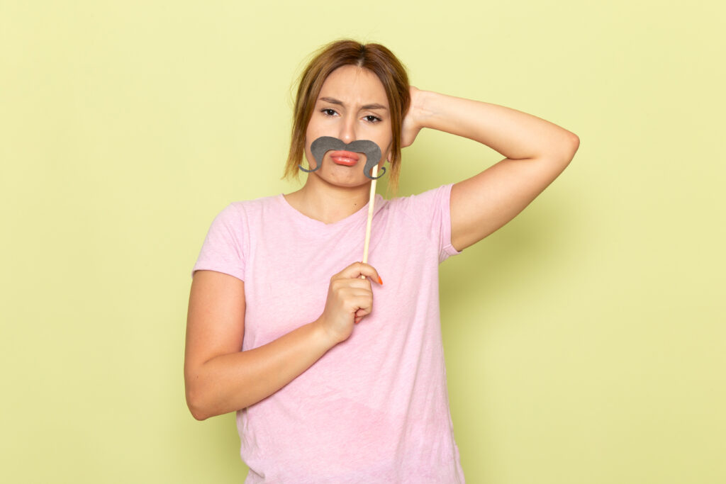 vello facial mujer